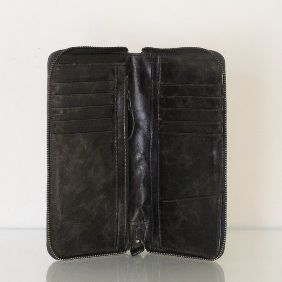 Black Wallet - Picture 3 of 7
